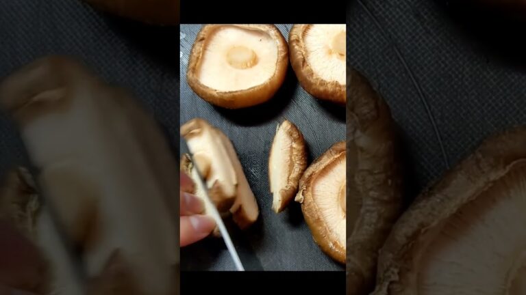 しいたけの甘辛煮🍄ごはんのおかずにも🍚🥰#かんたんレシピ#かんたんおかず#しいたけ#恵方巻き#巻き寿司#みゆたん