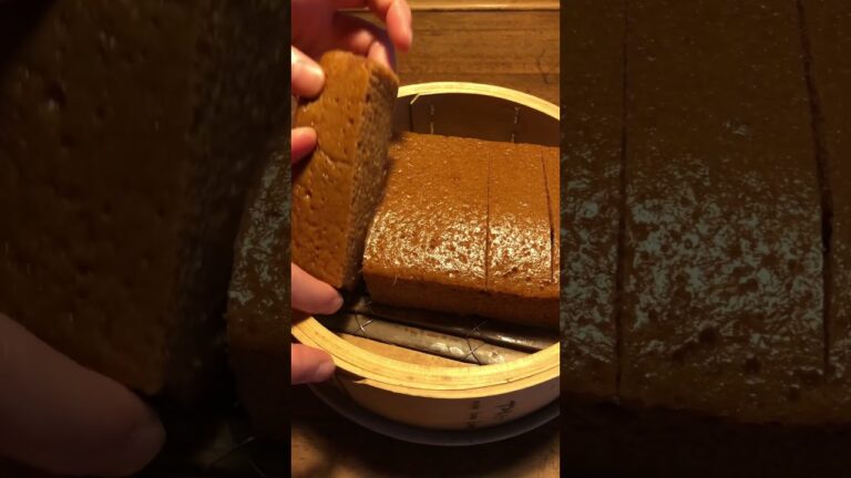 割引の蒸しパンを見つけたので昨日買っておきました。そして蒸したものを朝食に。