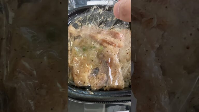 ローソンのハッシュポテトとねぎ塩豚カルビ丼【コンビニ弁当】