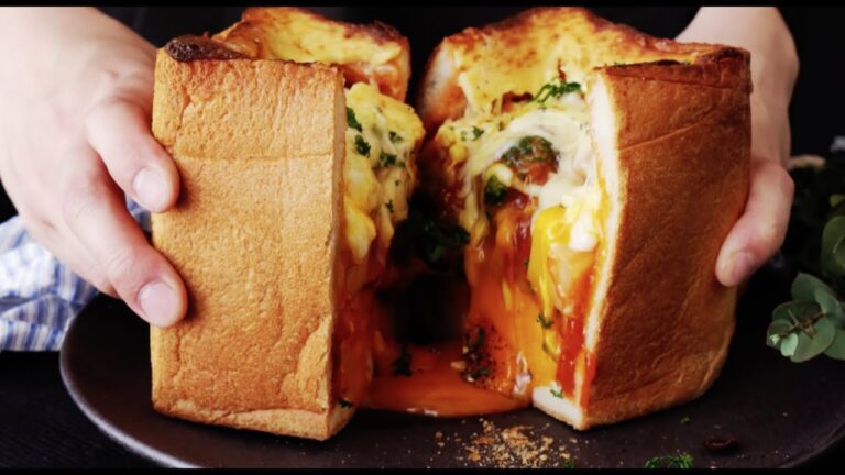 【なだれる🧀】ジャンボミートトースト