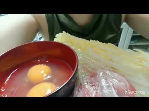 白菜と豚肉の卵とじ