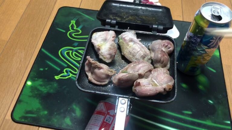 自宅で花見！砂肝をホットサンドメーカーで焼いて酎ハイで流し込むスペシャル的な
