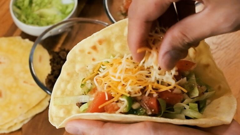 深夜に食べたいタコスの作り方