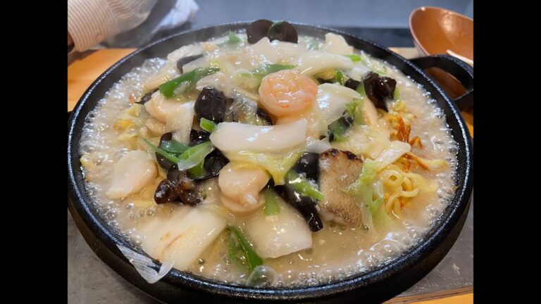 ホタテたっぷり､海鮮餡かけ焼きそば  蟹餡かけが上品な味にする…