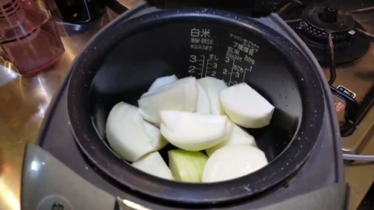 炊飯器に玉ねぎを入れるだけで…