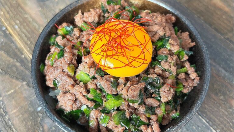 ニラたっぷり♪ニラそぼろ丼