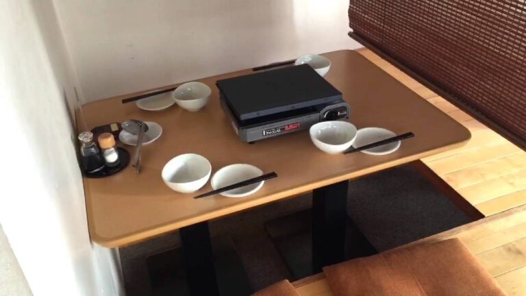 牛串とらまめともつ鍋こ豆　周南店[徳山駅周辺 鍋/居酒屋]