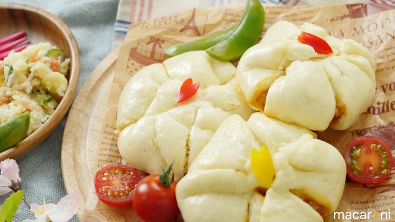 フライパンで手軽に！簡単もちもちとろ〜り「チーズピザまん」のレシピ・作り方