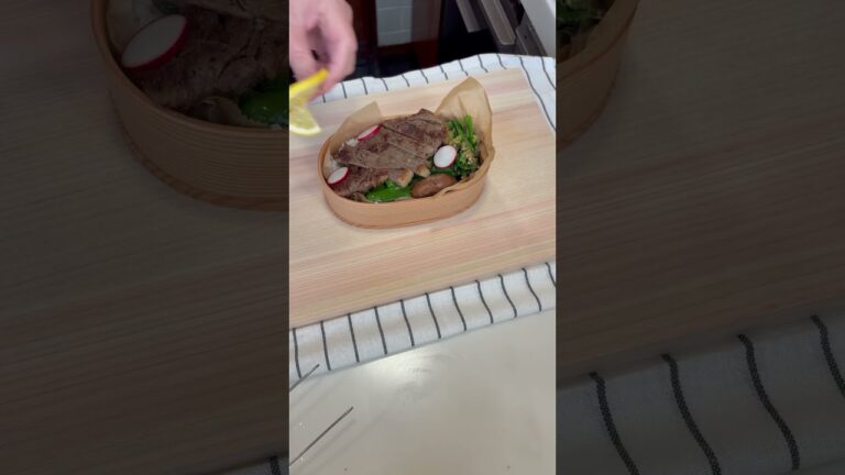 バアバのステーキ弁当‼️#てづくり 弁当#ステーキ丼 #かんたん料理