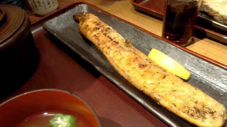 溜池山王でサーモンのハラス干し定食　★