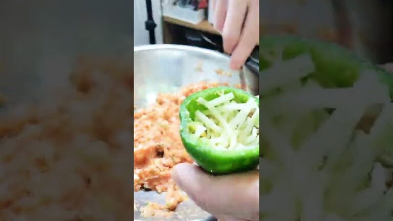 ピーマンに肉詰め【おまけのおつまみ】