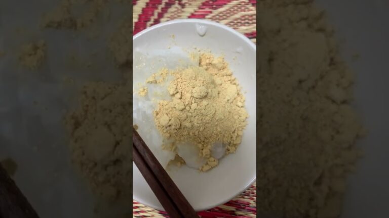 片栗粉を溶いて簡単な、わらび餅を作りました。