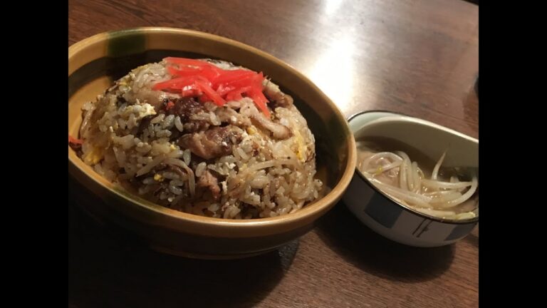 「肉もやしチャーハン」作り方