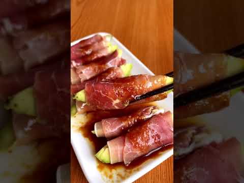 ユッケ風生ハムアボカド餃子