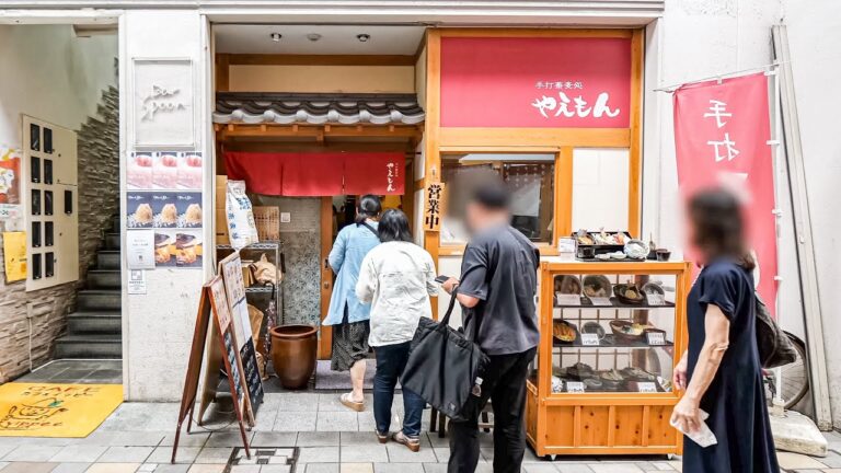 開店前から常連殺到！「全てが美味い」と客を唸らせる行列そば屋の１日｜Japanese Soba Udon Collection