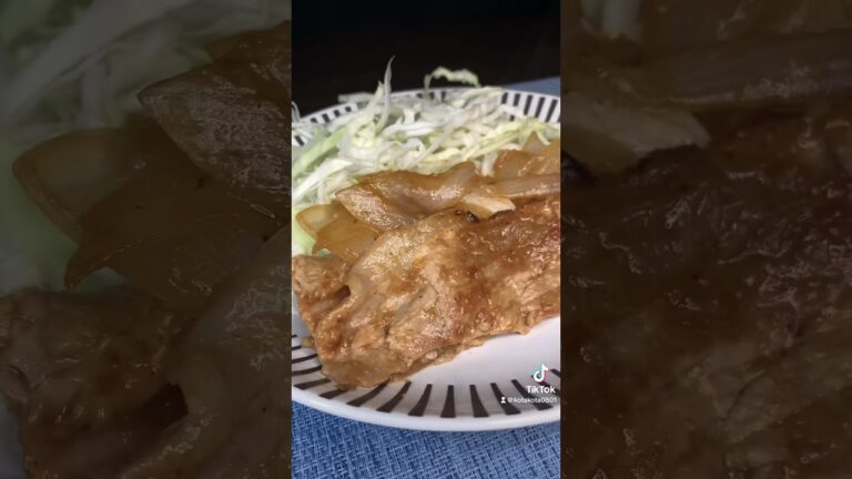 簡単！美味しい！タモリ流　生姜焼き🐷　#生姜焼き #豚の生姜焼き #しょうが焼き #かんたんレシピ #簡単レシピ #豚肉料理 #料理動画 #料理動画レシピ #お弁当レシピ #お弁当にも