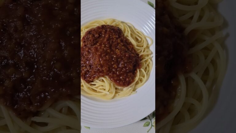 ミートソースパスタ