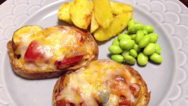 ラタトゥイユのオープンサンドイッチ チーズ乗せ(カナッペ）-失敗しない簡単おいしいレシピ