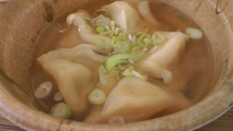 お食事処・タイ料理 浪曼の餃子スープ　石岡のおまつり2016　還幸祭にて　00005