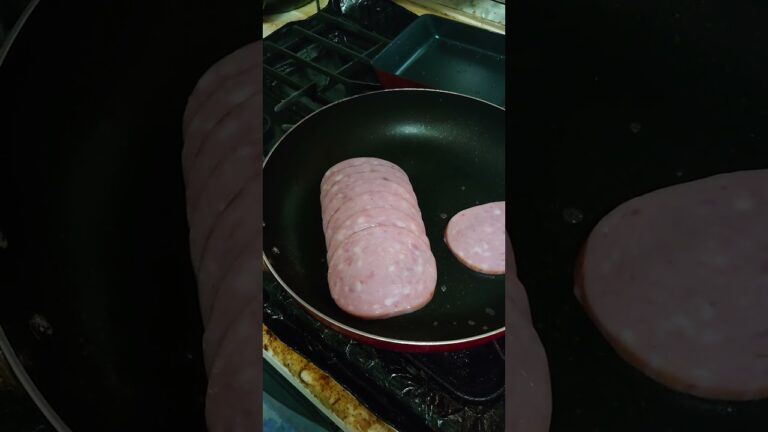 料理17 いい音。手抜きご飯。フライパンで、厚切りハム。いつでも美味しいよ。