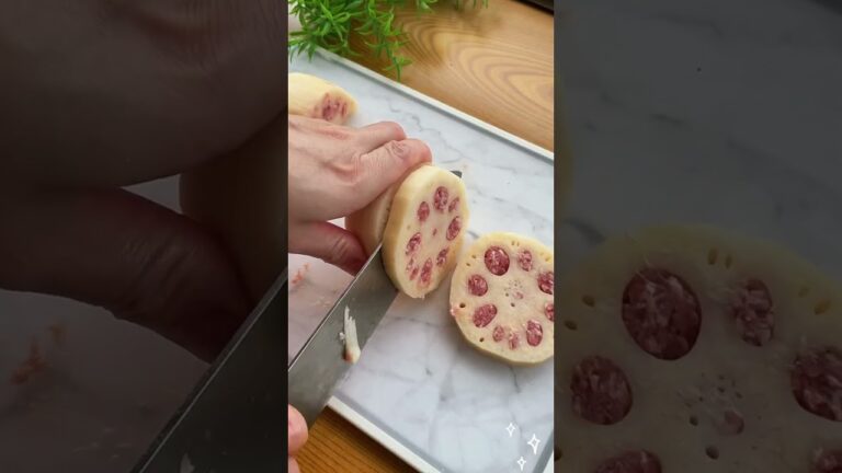 【れんこんが主役!ひき肉詰め】⁡◇挟まなくても簡単!😋◇⁡少ないお肉でできちゃう👌れんこんのシャキシャキが最高👌◇作ってみたいと思ったら👍のスタンプをコメント欄に残してね◇