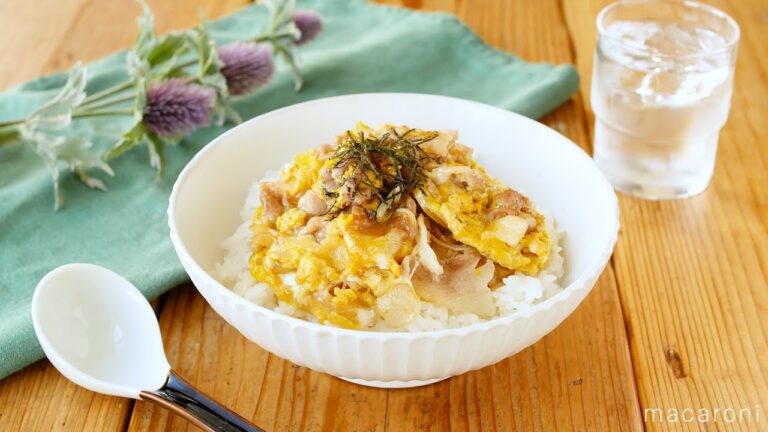 【開化丼】豚こま肉で！ランチにおすすめ他人丼♪｜macaroni（マカロニ）