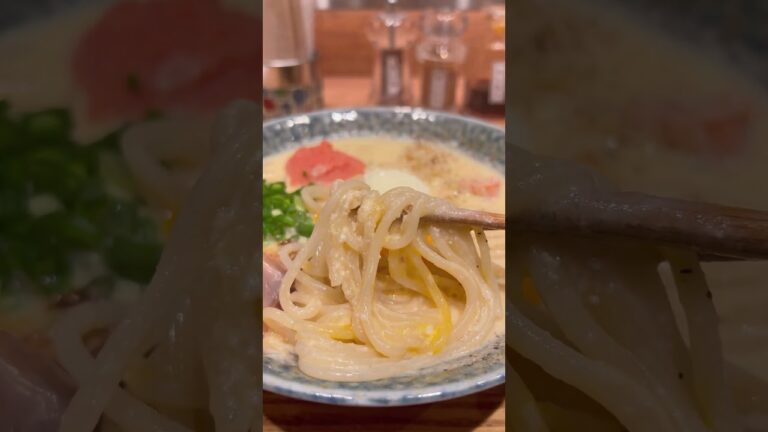 「孤独だわぁ…」オヤジのランチ2023.5.8チェーン店〝東京たらこスパゲッティ〟で たらこと豆乳のカルボナーラ を