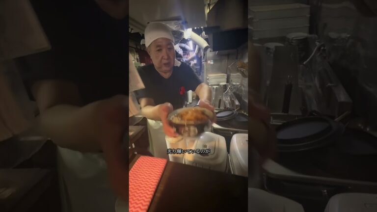 神田伯山も美味いと唸る立ち食い蕎麦屋は浅草地下街にある文殊というお店だ #浅草 #蕎麦 #浅草グルメ #立ち食いそば #天ぷら #そば #ランチ #昭和レトロ #おのまめし