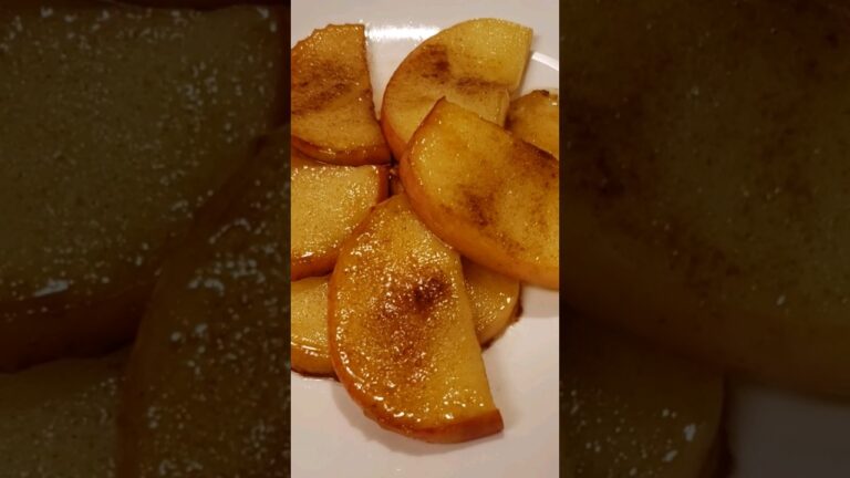 #焼きリンゴ #bakedapple using frypan #cinnamonsugar  #mirienda