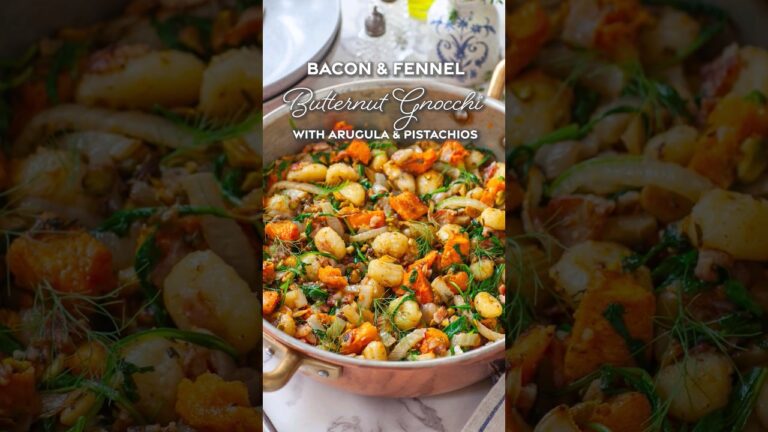 Easy Fall Dinner - Bacon & Roasted Butternut Gnocchi with fennel & arugula #easyrecipes #asmr