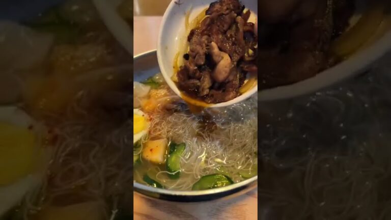 【本場韓国の冷麺専門店】@新大久保 韓国流の冷麺の食べ方教えちゃう！