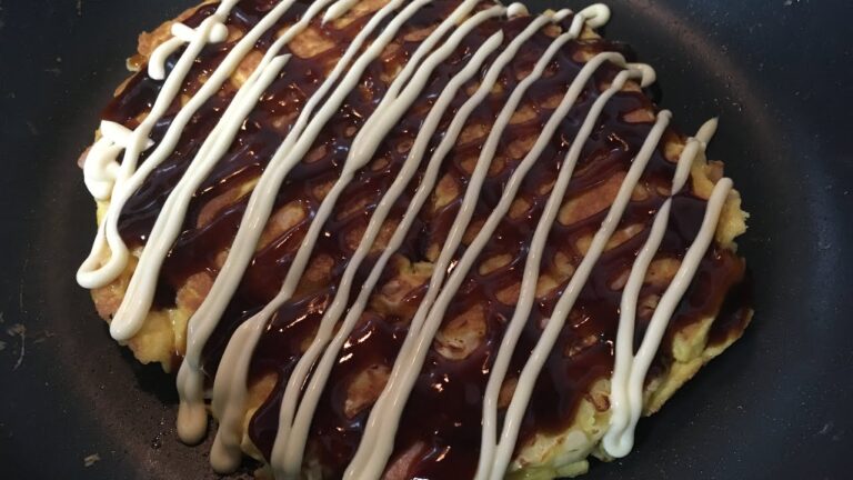 お好み焼き風卵焼きを作るよ