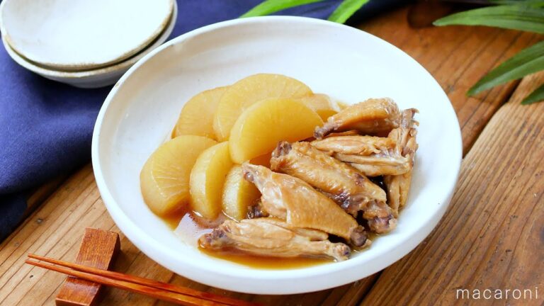 【手羽中と大根の煮物】鍋ひとつで絶品おかず！手羽中から出る旨味と甘辛い味付けでご飯に合う♪｜macaroni（マカロニ）