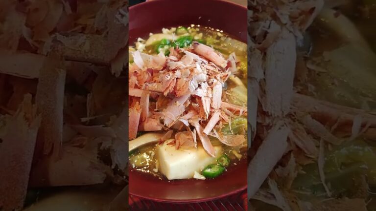 大戸屋「鶏肉とお豆腐ねばねば野菜のトロトロ煮としそひじきご飯定食」