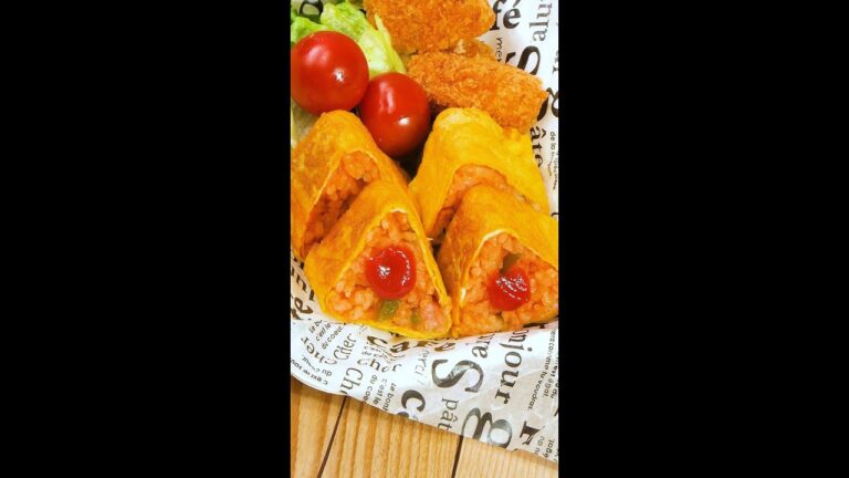 【忙しい朝でもOK！卵焼き器でオムライス♡】簡単激旨お弁当レシピ！！ / Omelet Rice Balls #shorts