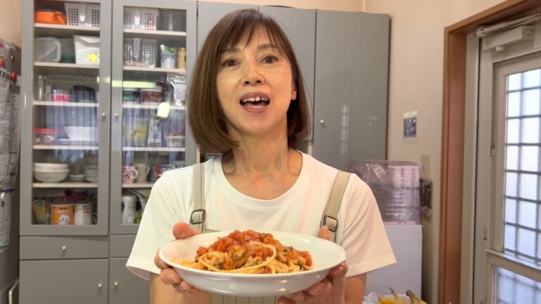 あさり水煮缶でボンゴレロッソ