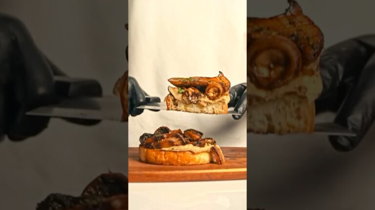 Mushroom toast🍄😋 #mushroom #pastry #cafe #tea #shortvideo #shorts #youtube #food