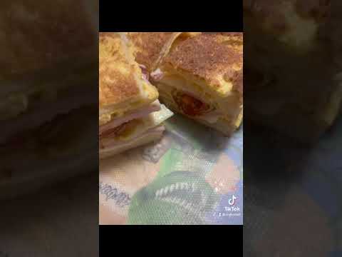 スパムおにぎり　サンドイッチ