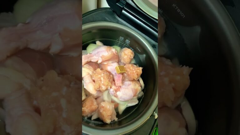 炊飯器で手羽元のコンソメ煮。