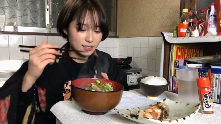 【粕汁】朝ごはんですか？いいえ、晩ご飯です【焼鮭】