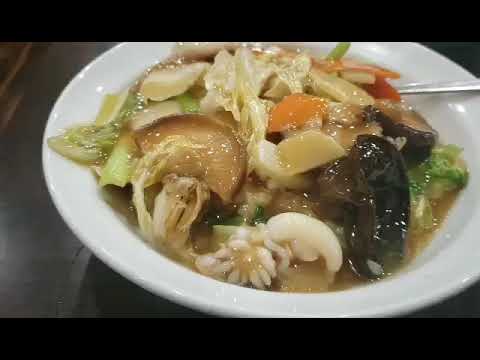 新宿歌舞伎町北京の中華丼は具沢山のほぼ激うま海鮮丼だった。