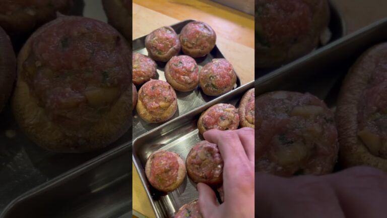 【安定安値！そして絶品！椎茸の薬味香る板前肉詰め】最近何でも高い..けれども椎茸は比較的安い。と言う事でそんな椎茸レシピ⭐️