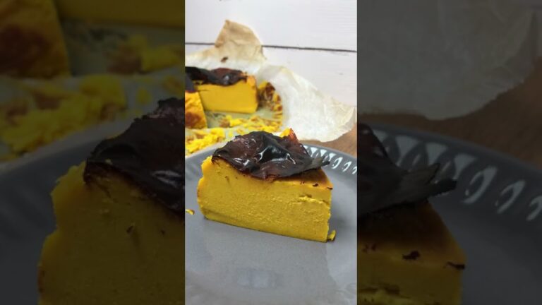 旬のかぼちゃでバスクチーズケーキ作ったよ🎃 I made a basque cheesecake with seasonal pumpkin #shorts