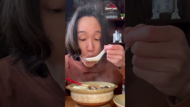 味噌バター鍋で温まろうか！ #shorts #short #food #独身 #鍋