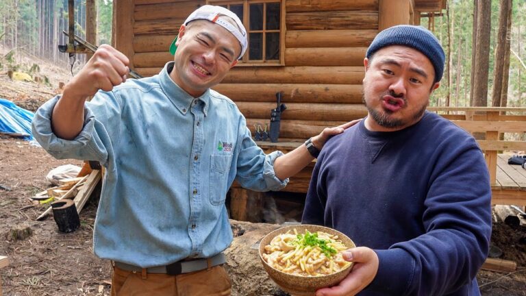 山奥であばれる君のために最高の町中華作りました "肉あんかけ焼きそば"