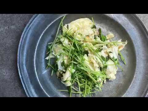 豆苗で作る簡単レシピ！！ 豆苗と卵の炒めもの！！