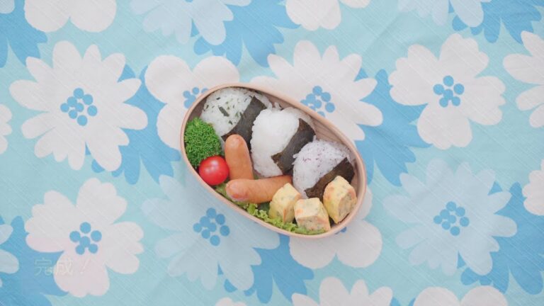 #5「ハルとアオのお弁当箱」　鮭と大葉入りのだし巻き卵 | ＢＳテレ東