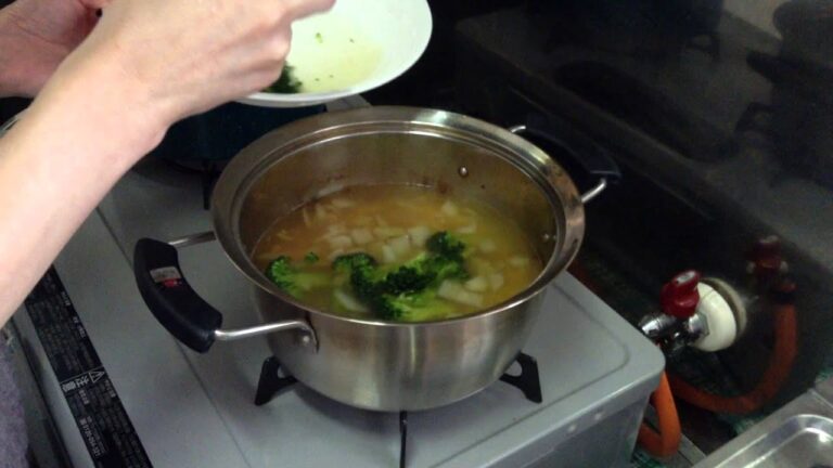 豆乳野菜スープ①＿高齢者向け安心メニュー【ゆにしあ】
