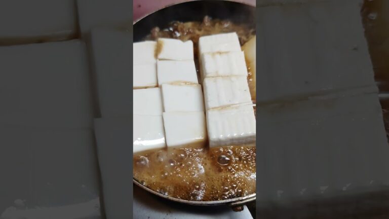 牛肉が高いので粗挽き肉を使って肉豆腐を作ってみた☆牛豚合い挽き