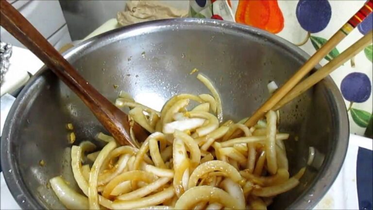 かつおと新玉葱の刺身サラダ